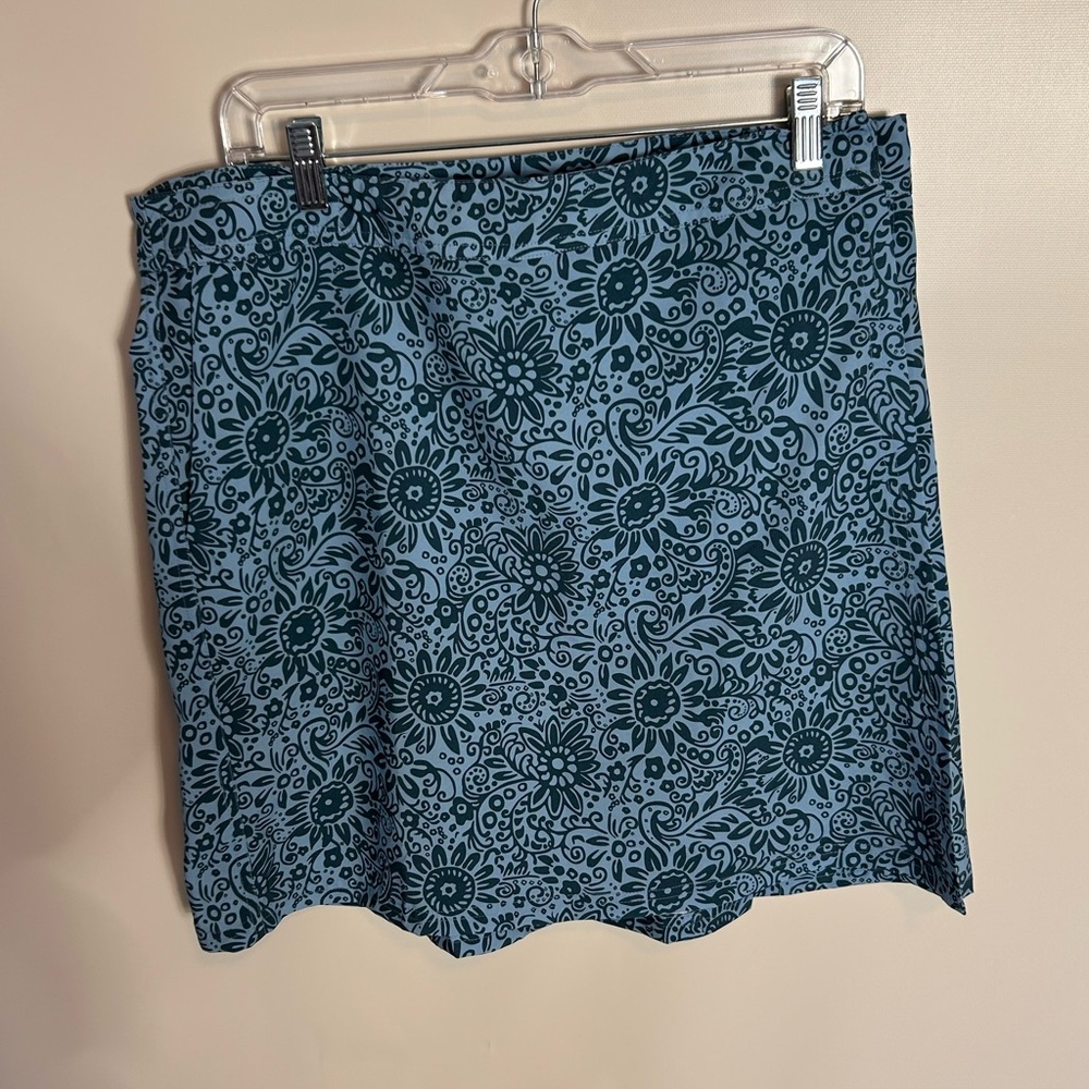 NWOT Ripskirt Hawaii Blue Floral Wrap Swim Skirt Cover Up‎
